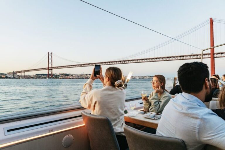 Lisbon: Tejo River Sunset Cruise with Welcome Drink - The Value of the Experience