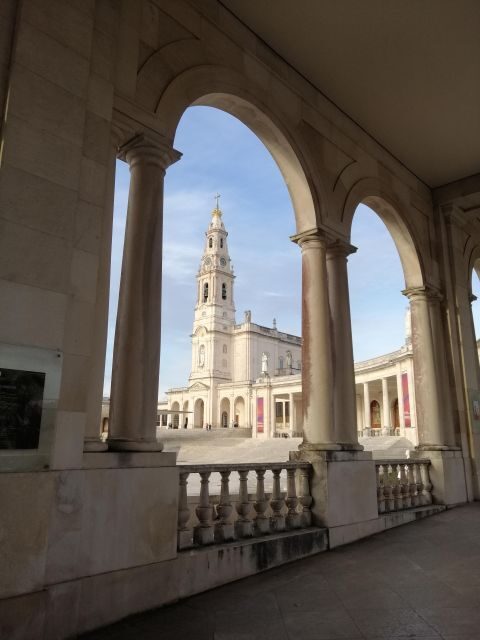 Lisbon to Fátima, Nazaré, and Óbidos, Full-Day Private Tour - Who is This Tour Best For?