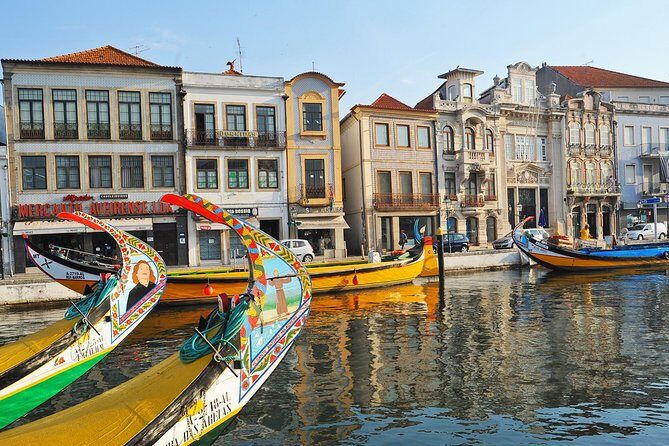 Lisbon to Porto Up To 5 Stops Óbidos Nazaré Fátima Coimbra Aveiro - Value and Pricing