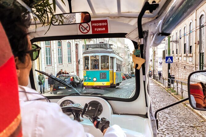 Lisbon tour Oldtown & Viewpoints on a tuktuk - The Itinerary: What You’ll Cover
