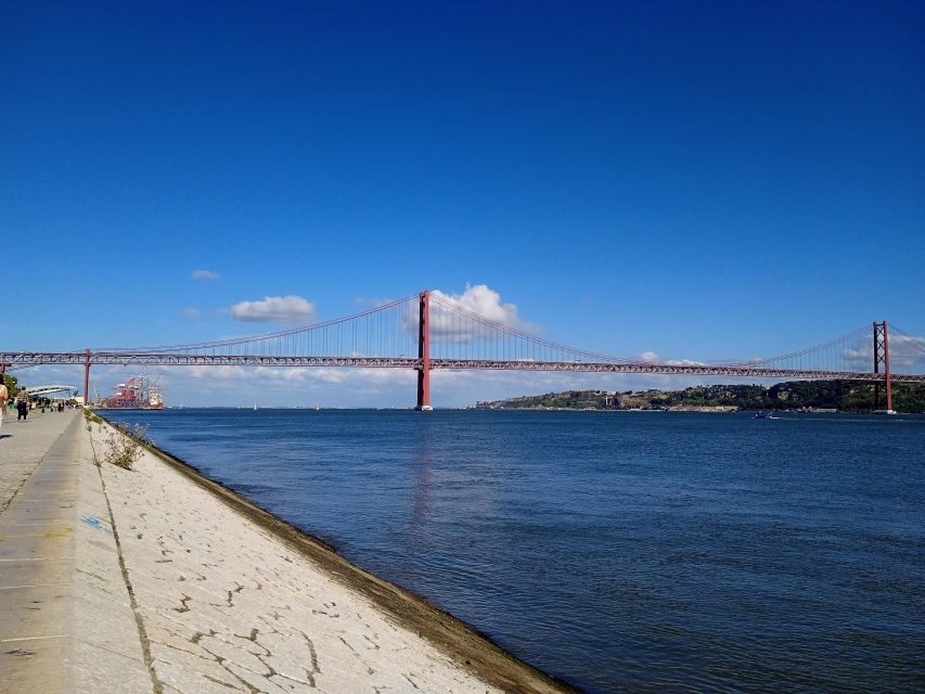 Lisbon Tuktuk Highlights Tour with Food and Wine Tastings - Final Thoughts