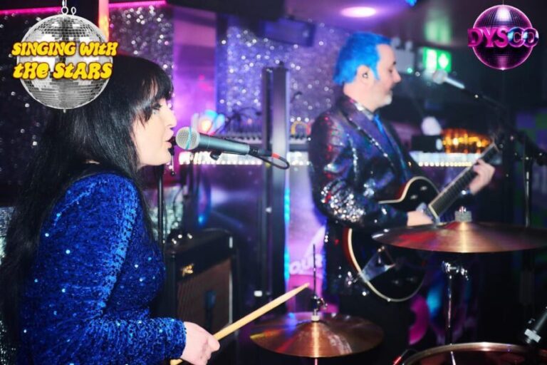 Liverpool: Bottomless Karaoke Sing with the Stars of DysCo - Who is this experience best suited for?
