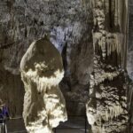 Ljubljana: Postojna cave & Predjama castle small group tour - The Guide and Group Experience