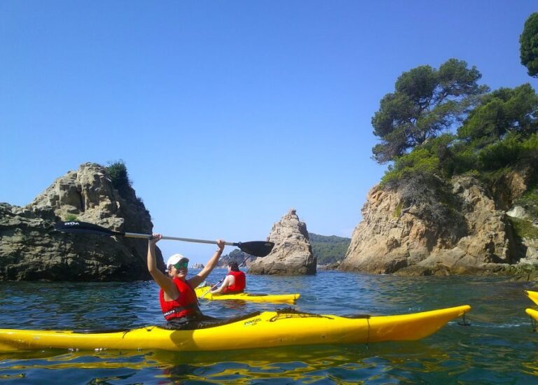 Lloret de Mar: 3-Hour Kayak and Snorkel Tour on Costa Brava - Discovering Hidden Beaches and Coveted Coves