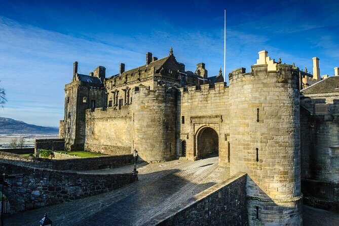 Loch Lomond National Park & Stirling Castle Full Day Tour - Authentic Experiences and Insights from Travelers