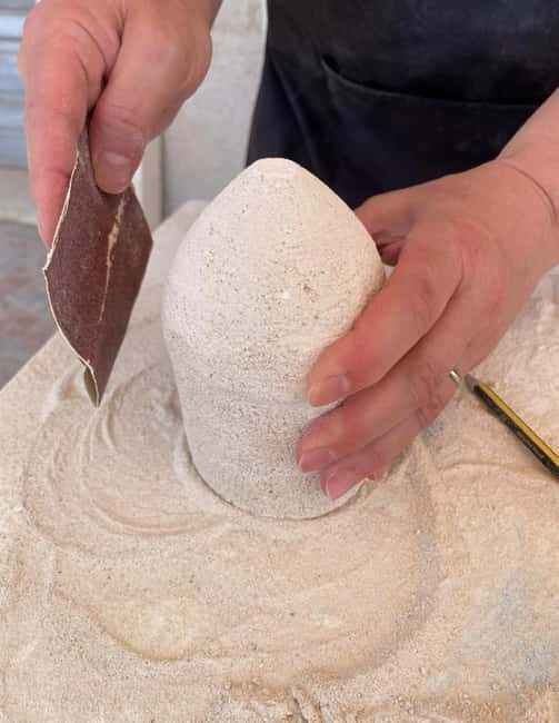Locorotondo: Create a stone souvenir with your own hands - Practical Details and Value