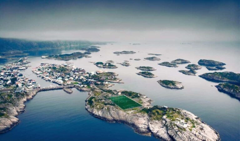 Lofoten: Full-Day Tour with a Local Chinese-Speaking Guide - What Makes This Tour Stand Out