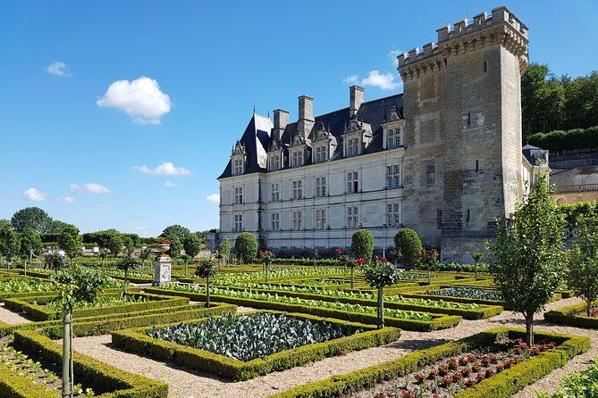Loire Valley Day from Amboise : Azay le Rideau, Villandry, Winery - Transport and Group Size