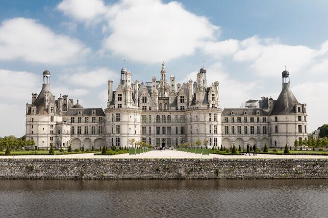 Loire Valley Private Day Trip with Chambord Winery Visit & Lunch - Who This Tour Is Perfect For