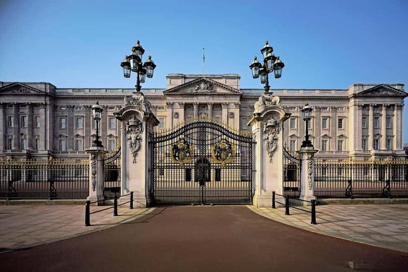 London: Buckingham Palace & Royal City Walking Tour - A Detailed Look at the London Royal & Political Landmarks Tour