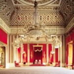 London: Buckingham Palace State Rooms with Bus and Boat Tour - The Hop-On Hop-Off Bus Experience