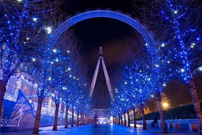 London by Night Bus Tour with Christmas Lights and Live Guide - The Itinerary in Detail
