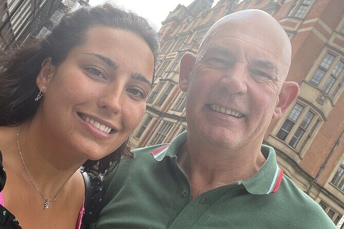 London Charles Dickens Puzzle Questo and Self-Guided Tour - FAQ