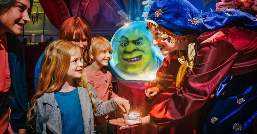 London: DreamWorks Shrek's Adventure Tour - Practical Details and Considerations