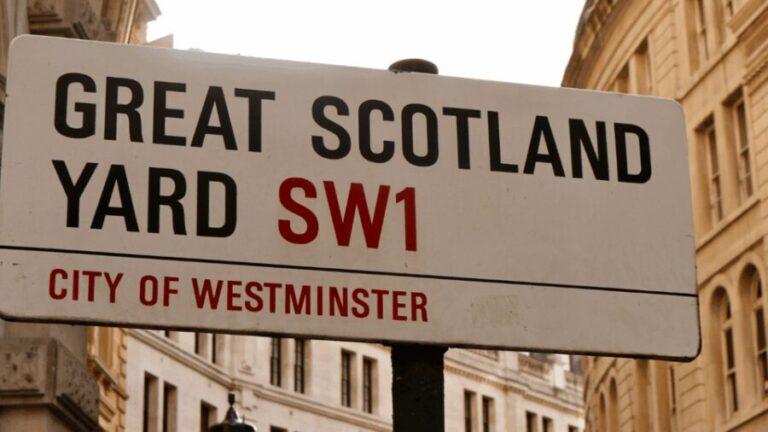 London: Harry Potter Movie Location Tour with an APP - Whats Included and Whats Not