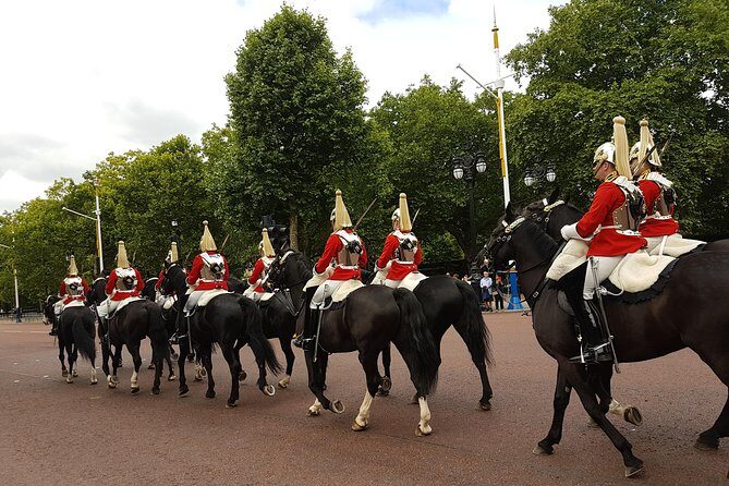 London Landmark Walking Tour & Ride The London Eye - Authentic Perspectives from Past Travelers