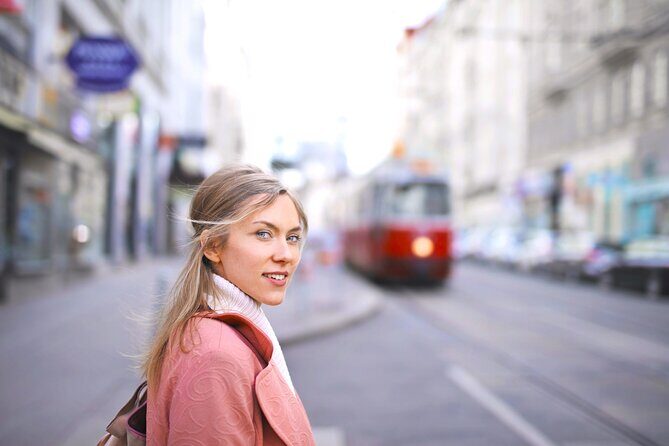 London Local Fashion Designers Shopping Tour with a Stylist - The Itinerary in Detail