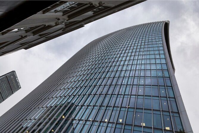 London Self Guided City Tour With an App - The Reality of Using the App