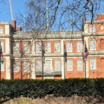 London: The Crown Royal Palaces and Royal Parks Walking Tour - Walking Through Royal Parks and Historic Streets