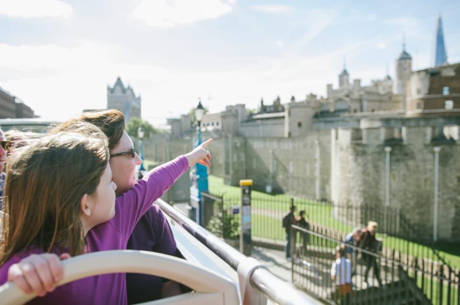 London: Tower of London, Hop-on, Hop-off Bus & River Cruise - Highlight Stops Along the Routes