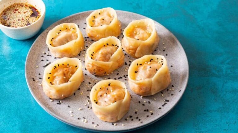 London: Vegetarian Korean Cooking Class with Wine - Who Will Love This Experience?