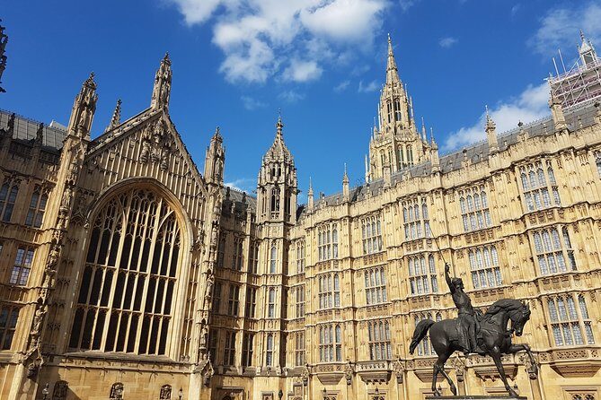 London's Amazing Palaces & Parliament : Private Tour - The Experience and Its Value