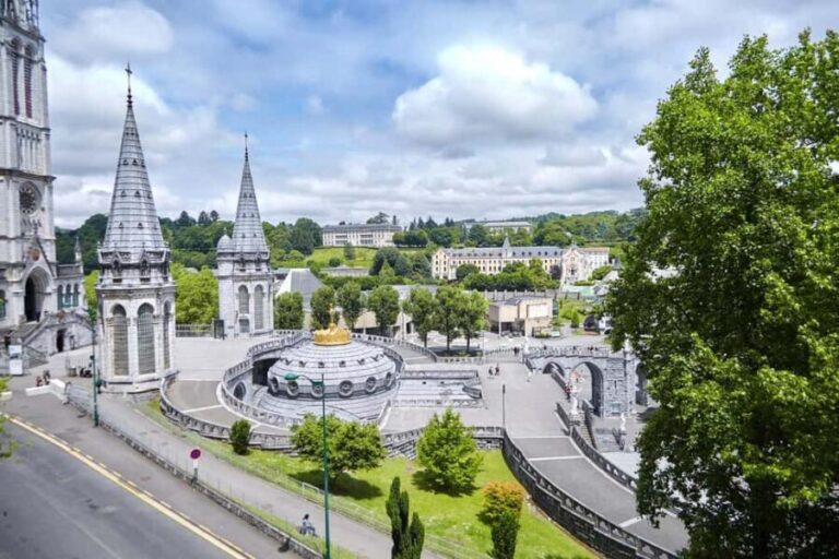 Lourdes: Capture the most Photogenic Spots with a Local - Exploring Lourdes with a Local: What to Expect