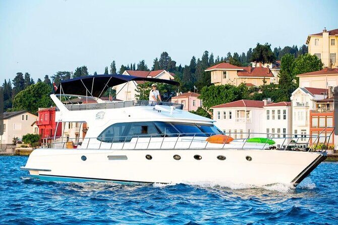 Luxury Boat Tour in Bosphorus with Hotel Transfers - Exploring the Itinerary in Detail