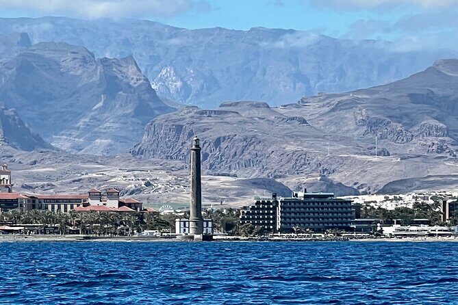 Luxury Charter Blue Dream - Who Would Love This Tour?