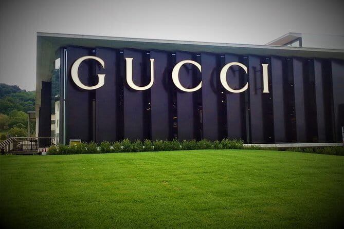 Luxury Chauffeur Service THE MALL from Florence to Reggello - The Sum Up