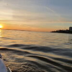 Luxury Douro Yacht Tour: Scenic Views & Complimentary Drinks - Who Should Consider This Tour?