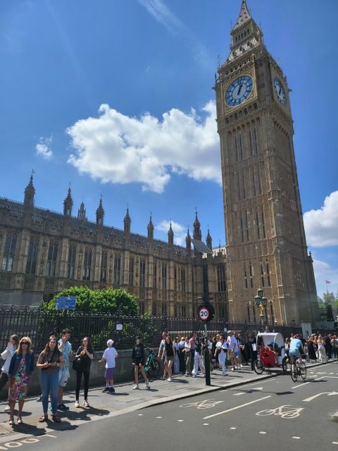 Luxury Private Tour in London with Lunch - The Lunch Break: A True Highlight