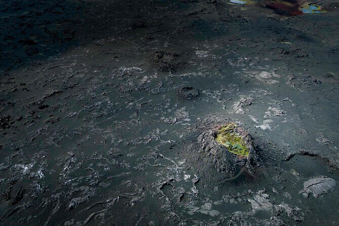 Luxury Private Tour of Reykjanes Peninsula Volcanic Wonders - Fagradalsfjall Volcano: Walking Through Recent Lava
