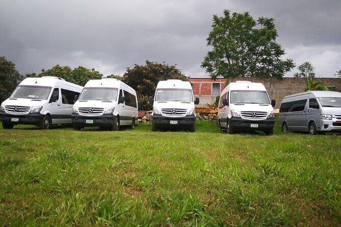 Luxury Transportation to and from Xoxocotlan Airport to Hotels - The Vehicle and Comfort