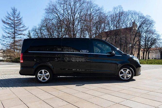 Luxury Warsaw Chopin Airport Transfer by private Minivan car - The Cost and Its Value