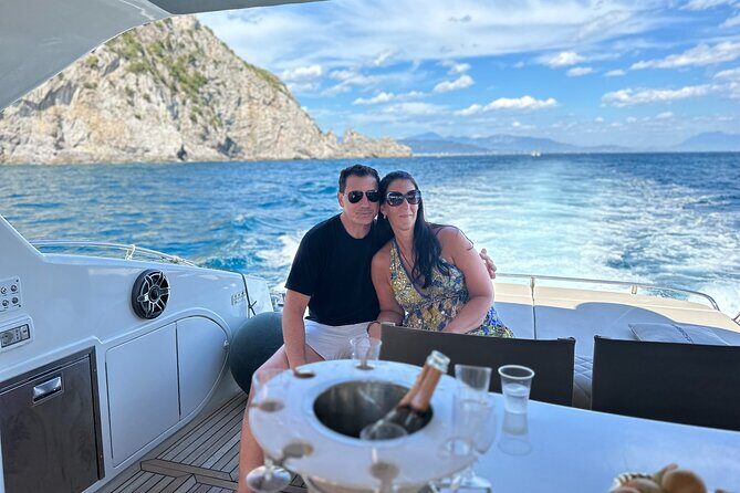 Luxury Yacht Tour Amalfi Coast All Inclusive - An In-Depth Look at the Amalfi Coast Luxury Yacht Tour