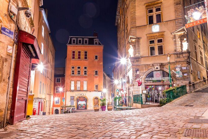 Lyon Ghost Hunt: Follow the Shadows Exploration Game - What Makes This Tour Stand Out?