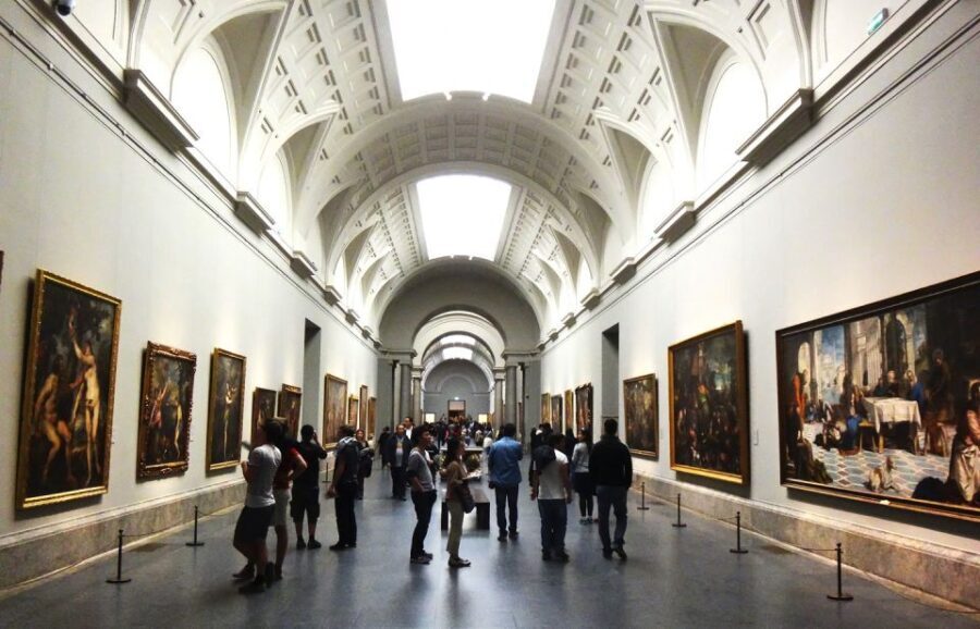 Madrid: Guided Tour of Prado Museum and Royal Palace - The Experience: What You Can Expect