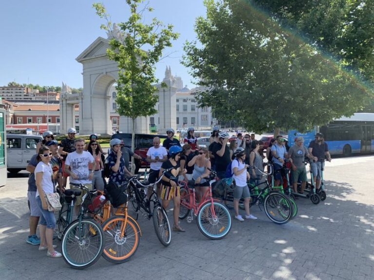 Madrid: Literary Quarter & Retiro Park Electric Bike Tour - Practical Tips for Your Ride
