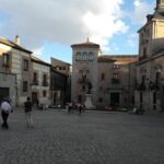 Madrid Old Town Walking Tour with Small Group - Why This Tour Works Well