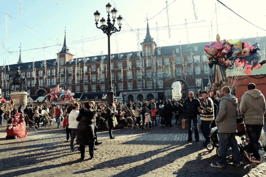 Madrid: Plaza Mayor Christmas Market & City Walking Tour - Practical Details and What to Expect