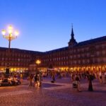Madrid Private Night Walking Custom Tour with Tapa and a Drink - FAQs