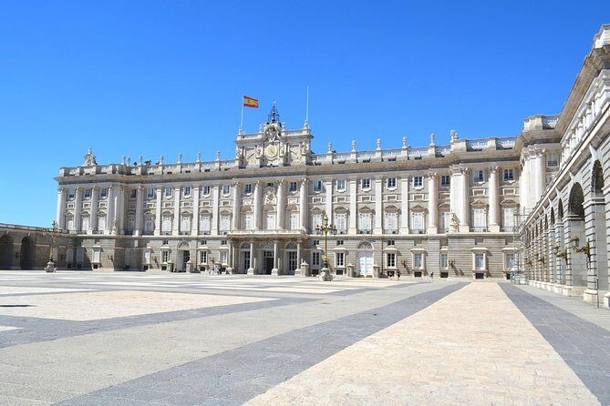 Madrid Royal Palace & Retiro Park Tour with Optional Tapas - FAQ