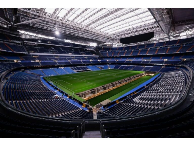 Madrid: Tour Bernabéu Entry Ticket - Value & Practical Tips