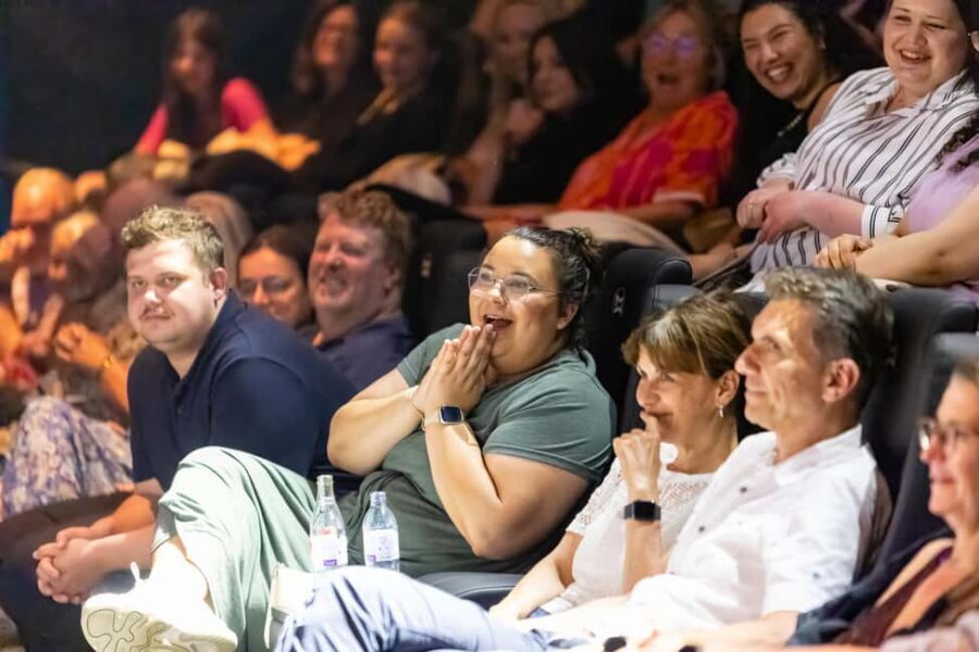 Magic World  Close Up Wonders - FAQ