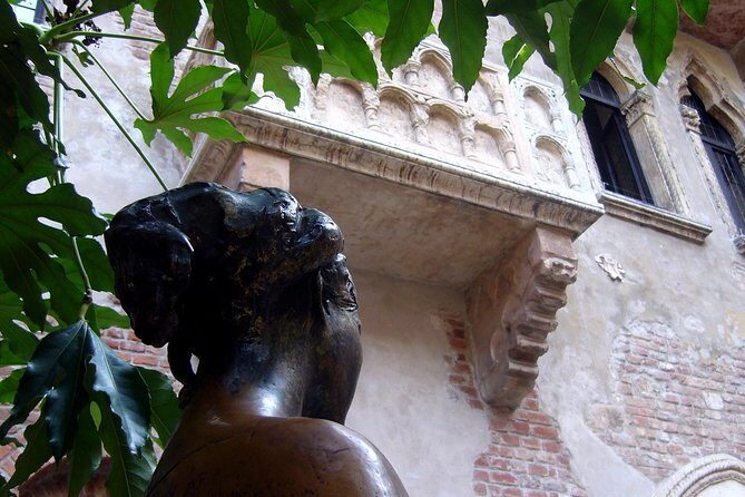 Make your Romantic Proposal in the City of Love - Practical Details and What to Expect