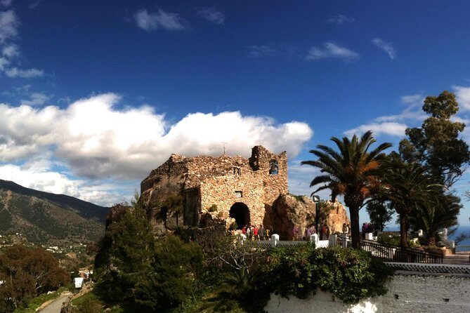 Malaga private Shore Excursion: Malaga Highlights & Mijas White Washed Village - Gibralfaro: The Best Viewpoint in Malaga