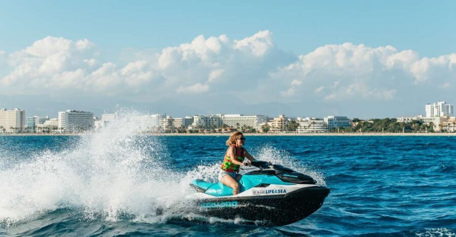 Mallorca: 25-Minute Palma Beach Jet Ski Excursion - Authentic Experiences from Reviewers