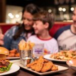 Mallorca: Hard Rock Cafe Entrance with Lunch or Dinner - Practical Details & Tips