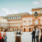 Mannheim, guided costume tour: Hangmen, Witches, Huguenots - An In-Depth Look at the Mannheim Costume Tour